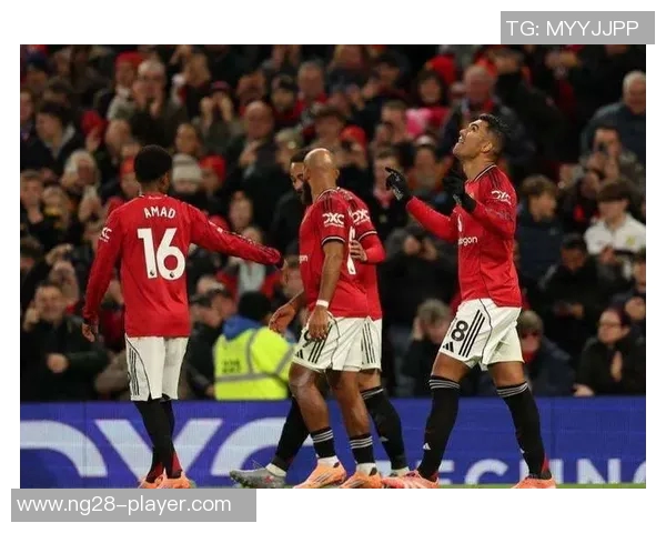 英超焦点战曼联小胜热刺战术解析全场瞬间沸腾