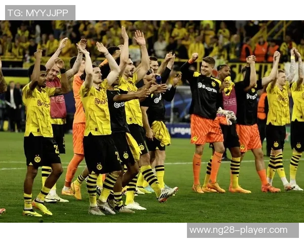 中超历史冷门多特蒙德与巴黎圣日耳曼激战成平局补时进球引爆全场