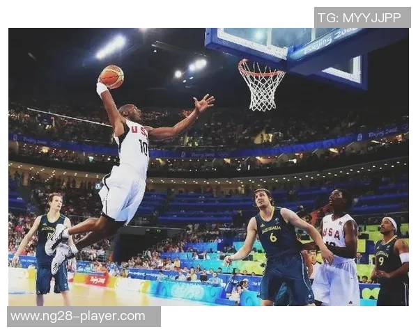 姚明单刀运球展现篮球魅力突破极限的精彩瞬间