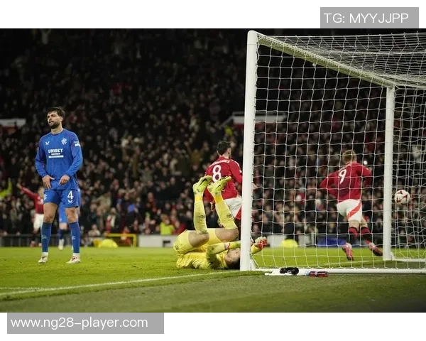 欧联杯激战曼联逆转里昂补时绝杀全场沸腾瞬间回顾